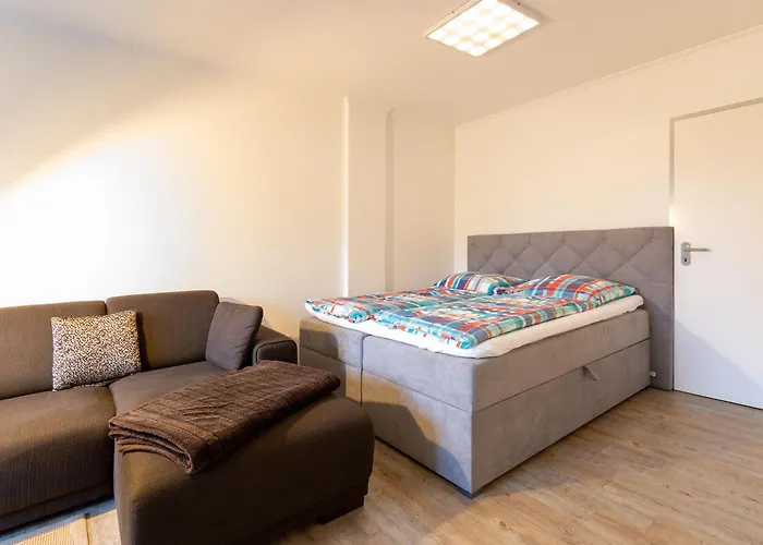 Zaunkoeniglich 公寓 *